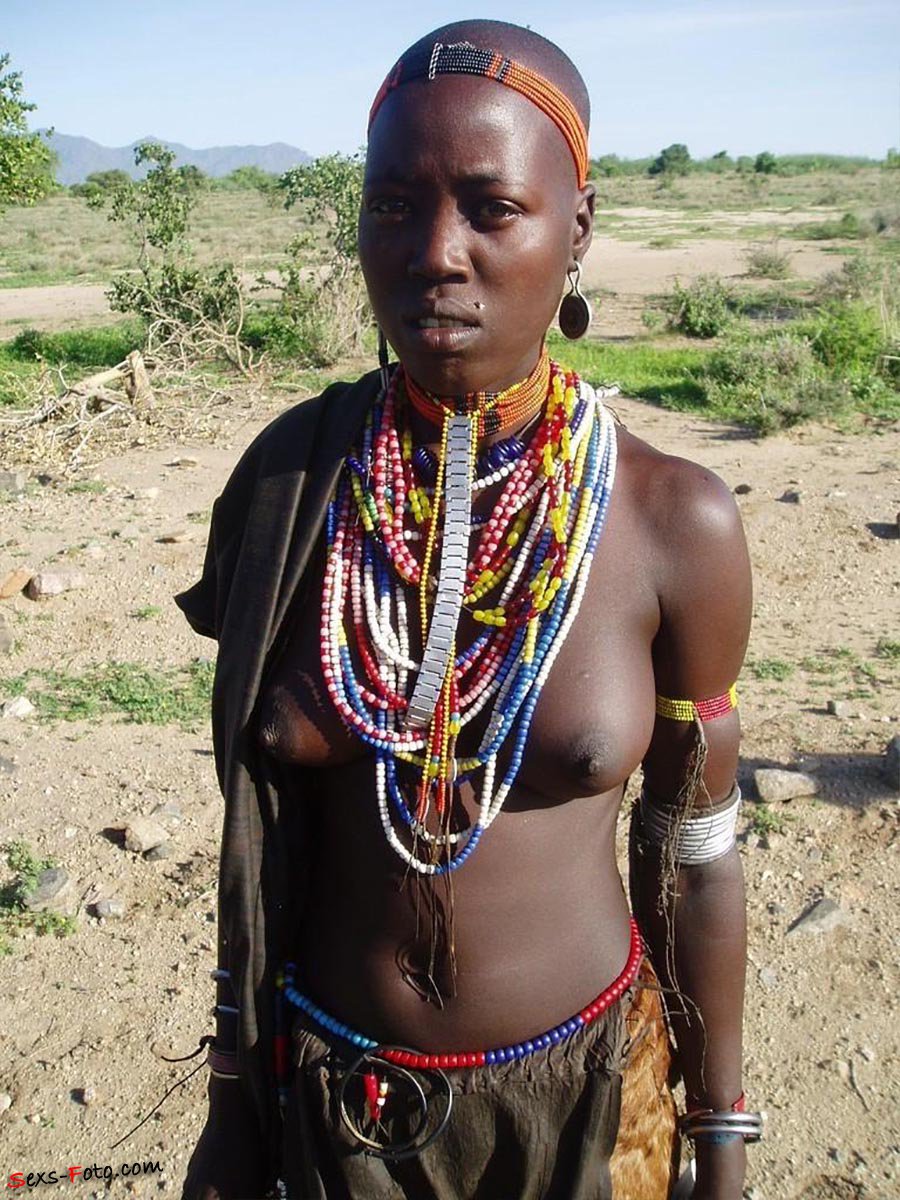 грудь женщин африканских племен фото 107