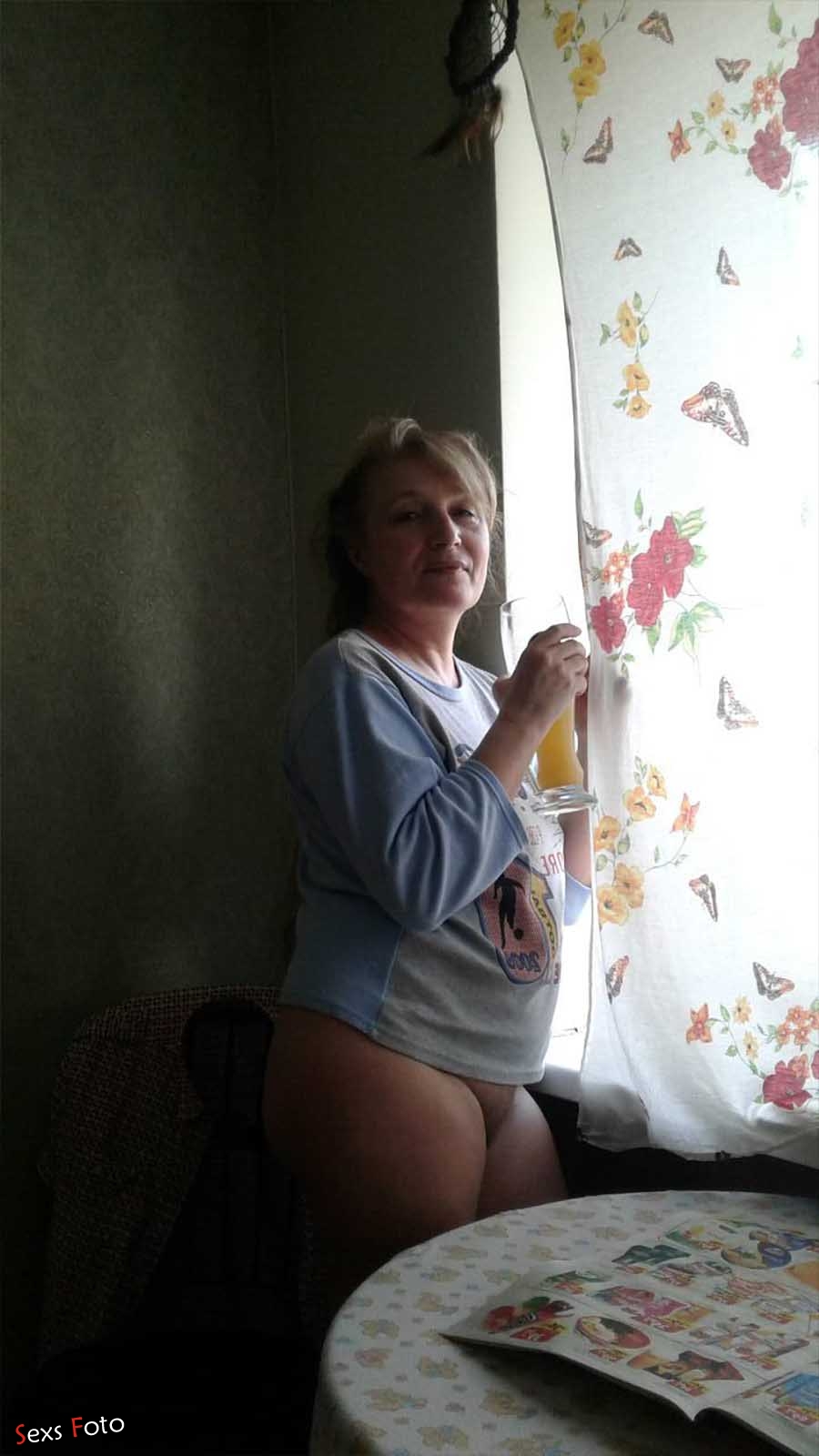 Голая зрелая россиянка домашняя фотосессия (34 фото)